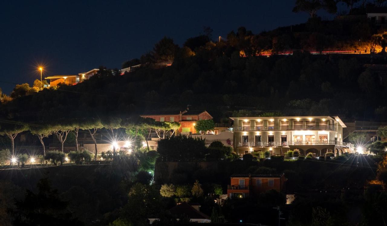 Villa Lea Imperia Eksteriør billede